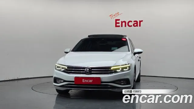 Volkswagen Passat — фото 3