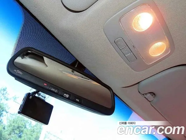 Hyundai Starex — фото 10
