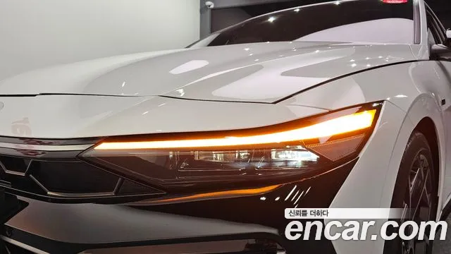 Hyundai Avante — фото 22