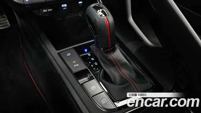 Hyundai Avante — фото 9