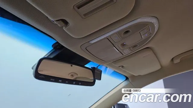 Hyundai Genesis — фото 18