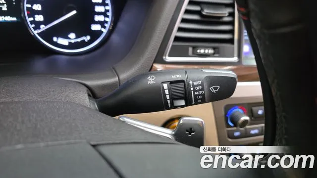 Hyundai Genesis — фото 20