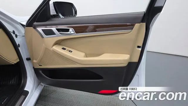 Hyundai Genesis — фото 24