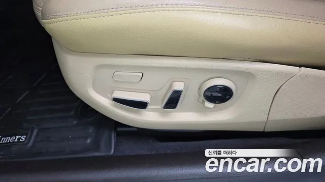 Hyundai Genesis — фото 31