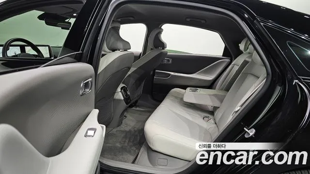 Hyundai Ioniq 6 — фото 12