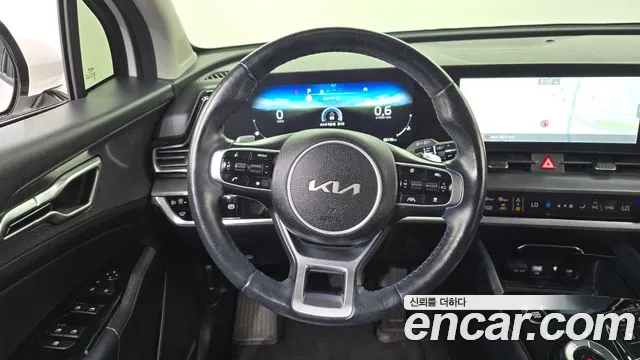 Kia Sportage — фото 13