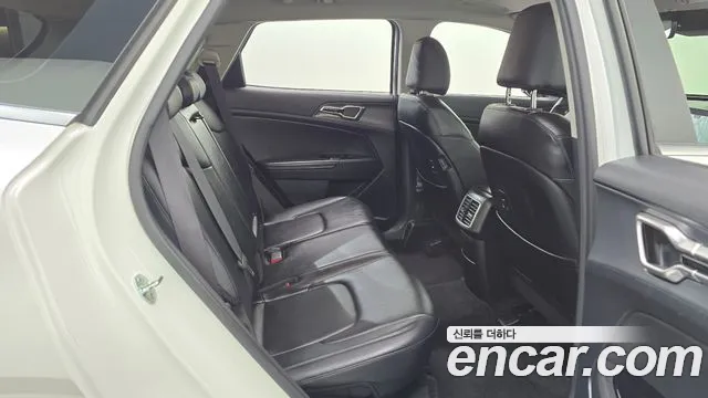 Kia Sportage — фото 20