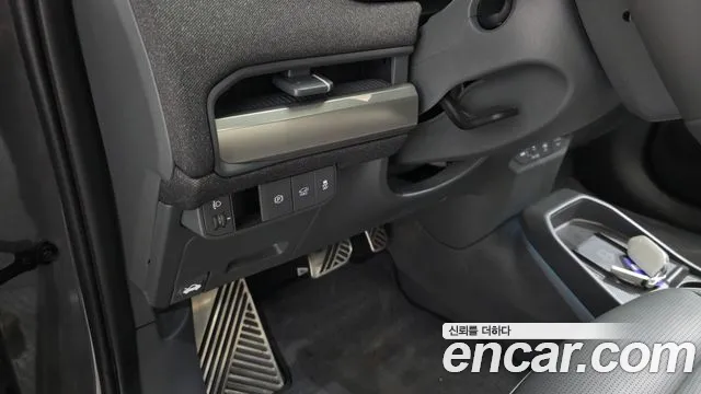 Kia EV3 — фото 29
