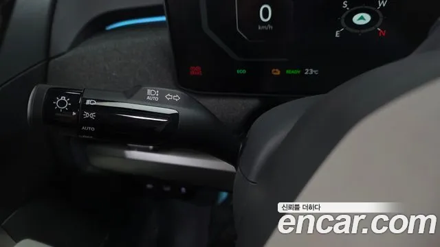 Kia EV3 — фото 32