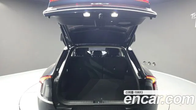 Kia EV6 — фото 20
