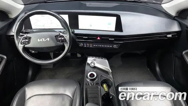 Kia EV6 — фото 7