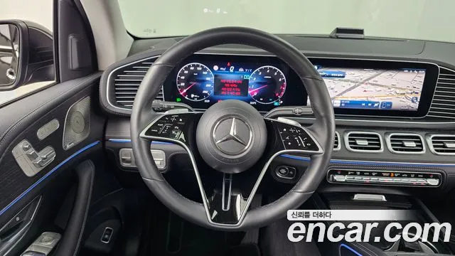 Mercedes-Benz GLE-Class — фото 12