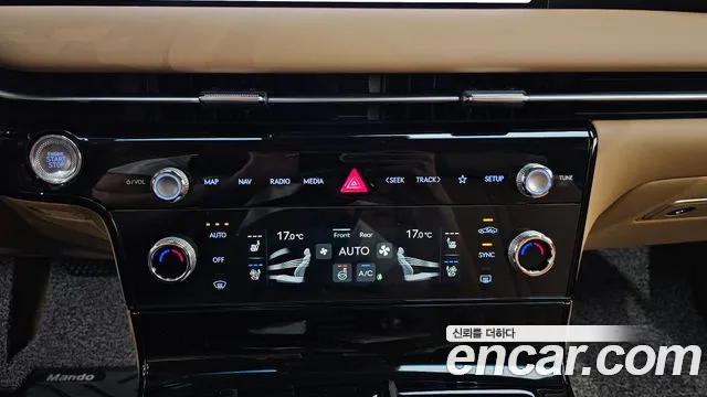 Genesis G80 — фото 17