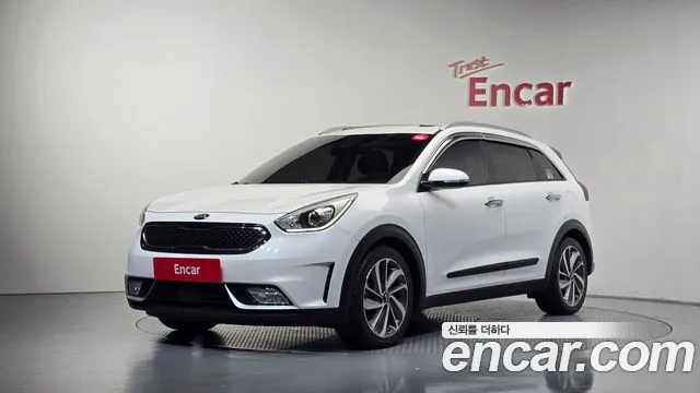 Kia Niro — фото 1
