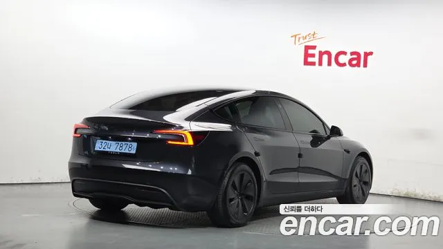 Tesla Model 3 — фото 2