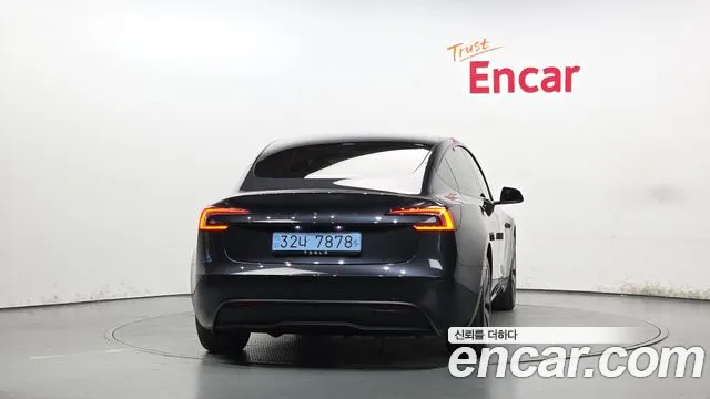 Tesla Model 3 — фото 4