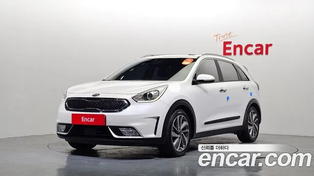 Kia Niro — фото 1