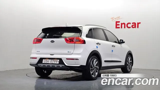 Kia Niro — фото 2