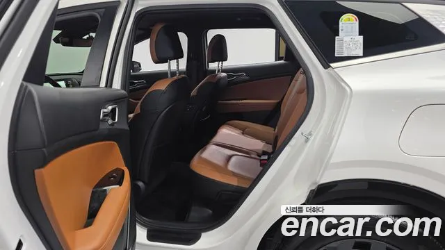 Kia Sportage — фото 11