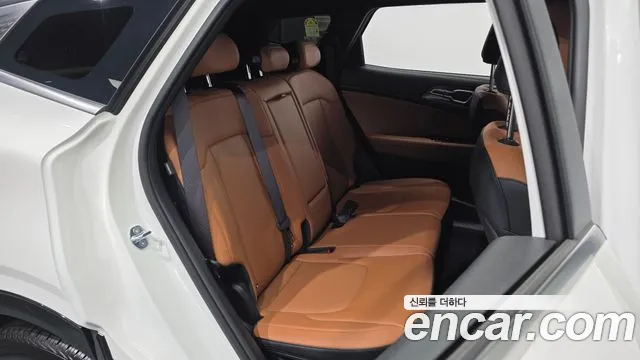 Kia Sportage — фото 12