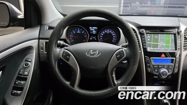 Hyundai i30 — фото 12