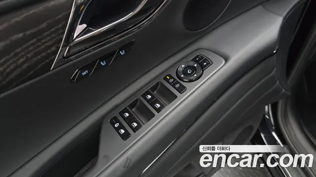 Genesis GV80 — фото 14