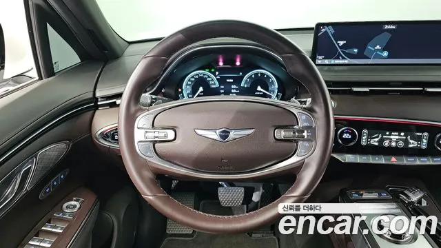Genesis GV70 — фото 14