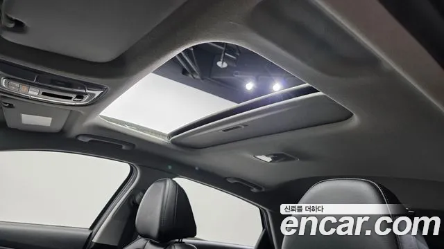 Hyundai Avante — фото 19