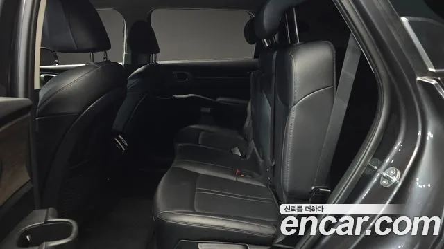 Kia Sorento — фото 12