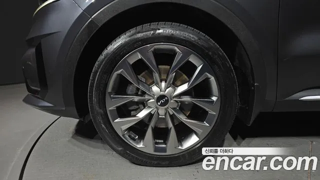 Kia Sorento — фото 5