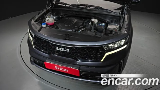 Kia Sorento — фото 6