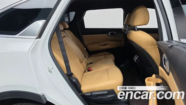 Kia Sorento — фото 11