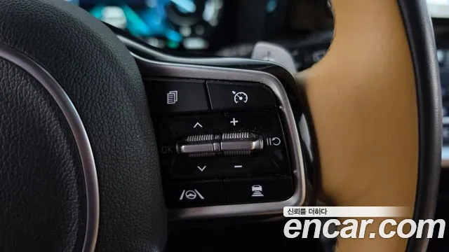 Kia Sorento — фото 18
