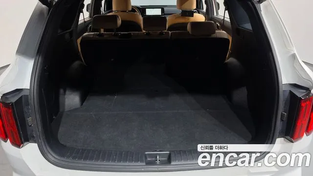 Kia Sorento — фото 20