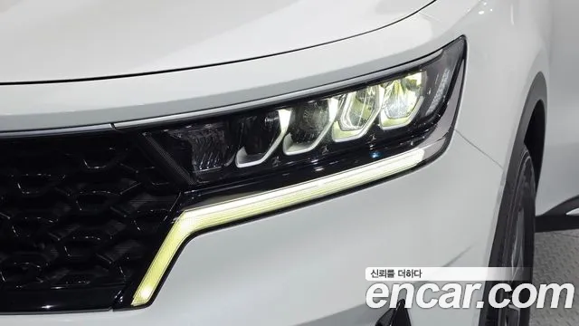 Kia Sorento — фото 22