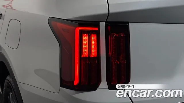 Kia Sorento — фото 23
