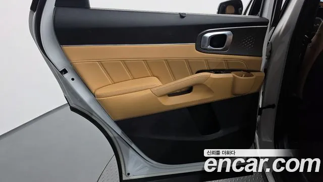 Kia Sorento — фото 25