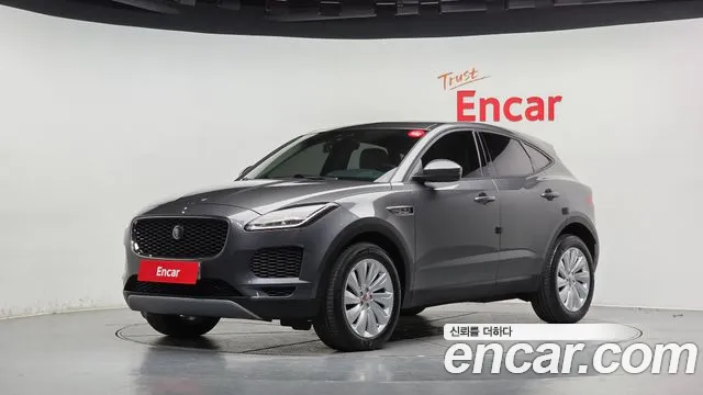 Jaguar E-PACE — фото 1