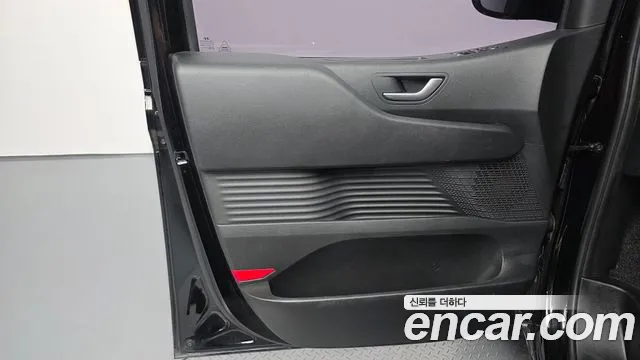 Hyundai Staria — фото 25