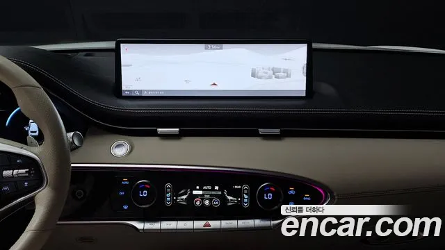 Genesis GV70 — фото 13