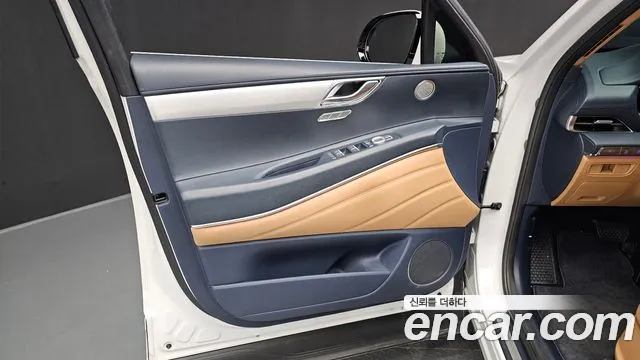Genesis GV80 — фото 24