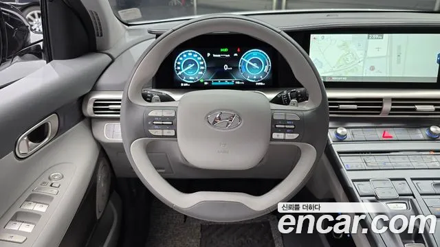 Hyundai Nexo — фото 13