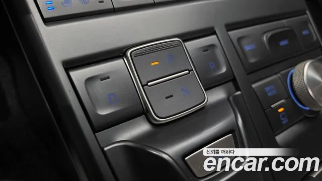 Hyundai Nexo — фото 9