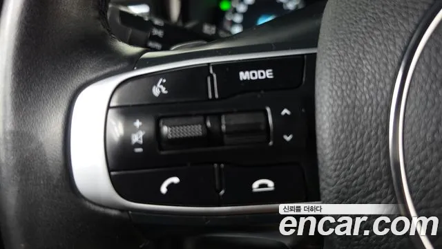 Kia K5 — фото 16