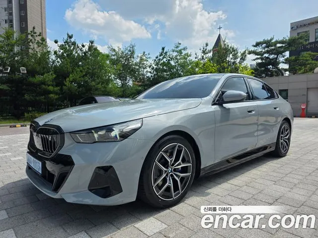 BMW i5 — фото 2