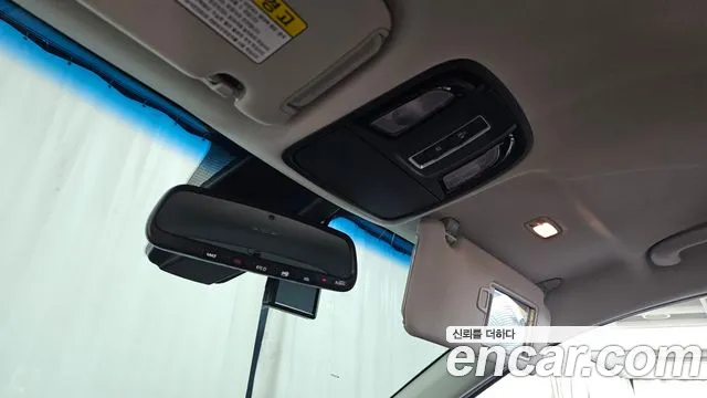 Kia Sorento — фото 18