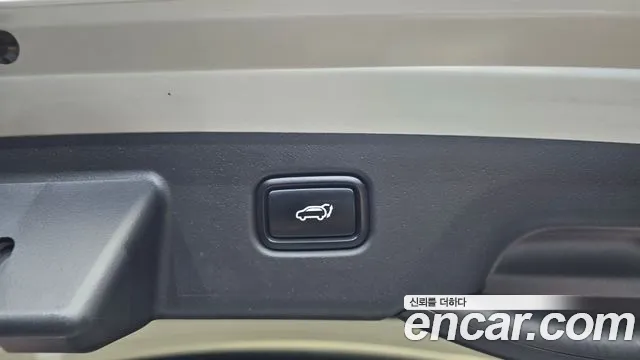 Kia Niro — фото 17