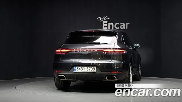 Porsche Macan — фото 4