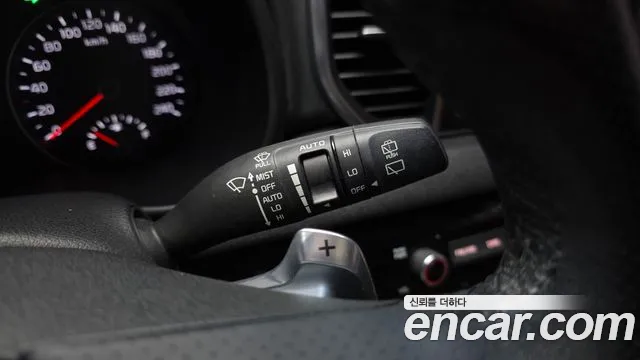 Kia Sportage — фото 28