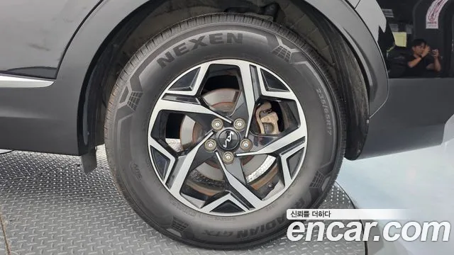 Kia Sportage — фото 21